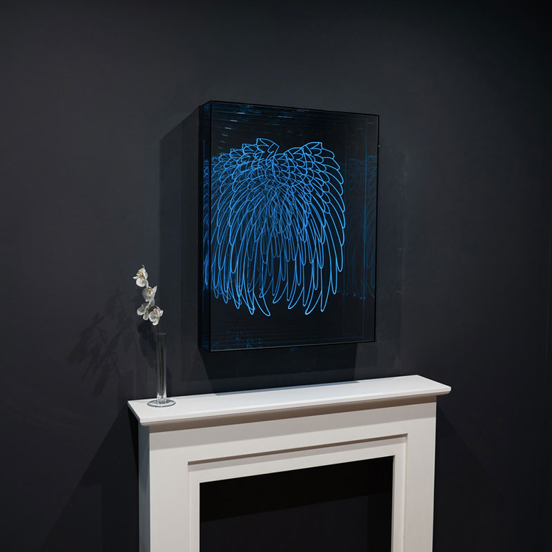 Téléviseur miroir gamme mirois infinis modèle Angel Wings - Hymage